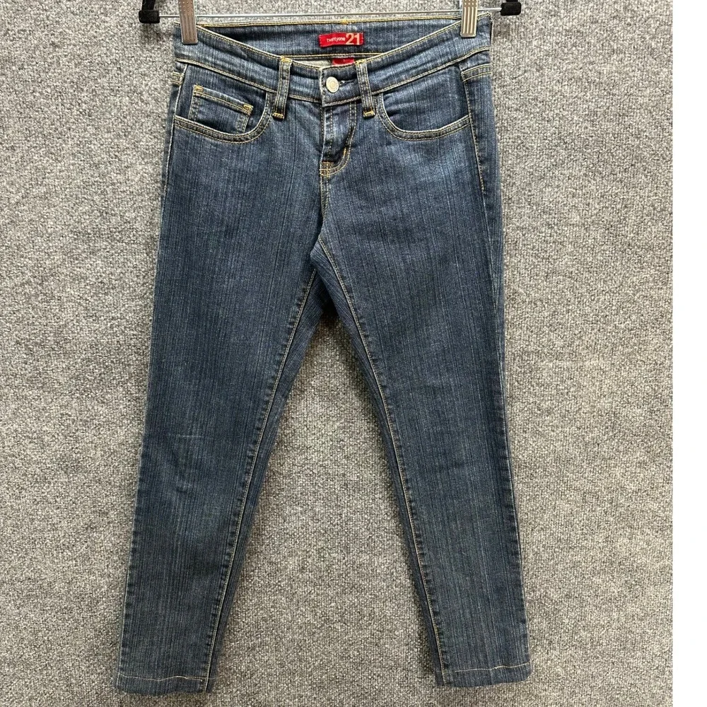 Forever 21 VTG Cotton Women Dark Wash Heart Embroidered Low Rise Jeans Sz 1